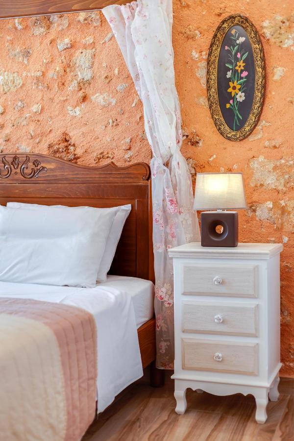 Hamam Suites Portou Hriszí Aktí Haniá Kültér fotó